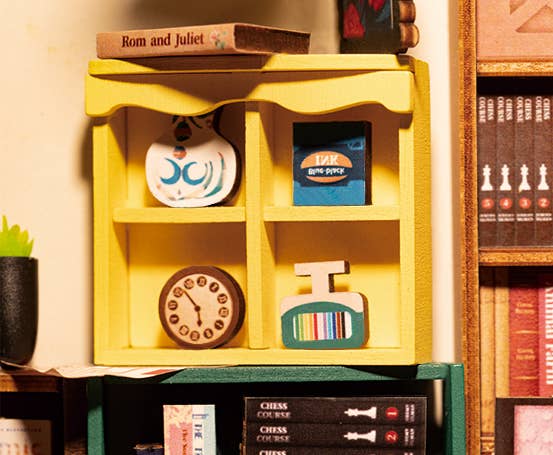 Book Nook Kit: Bookstore
