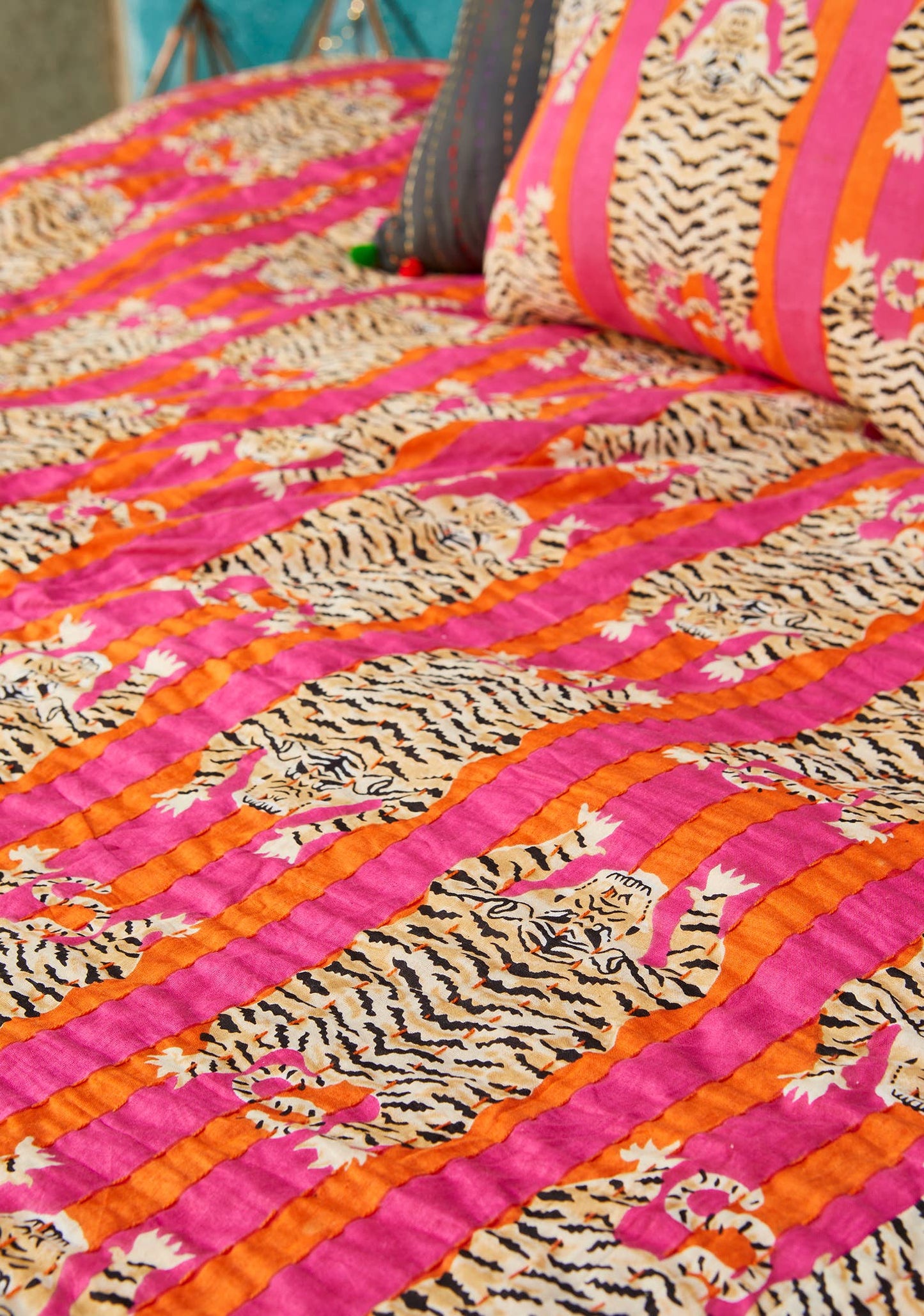 Tiger Stripe Kantha Sengetæppe, 200 X 230cm
