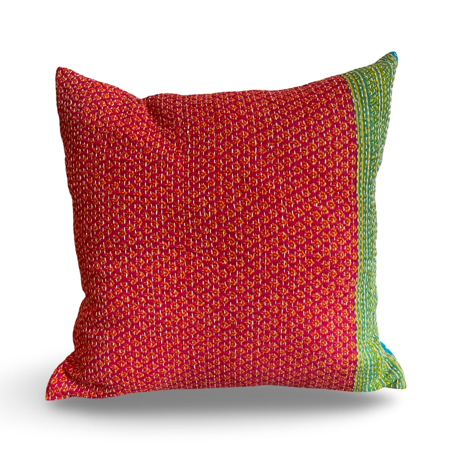 Sofapudebetræk af genbrugt sari-stof