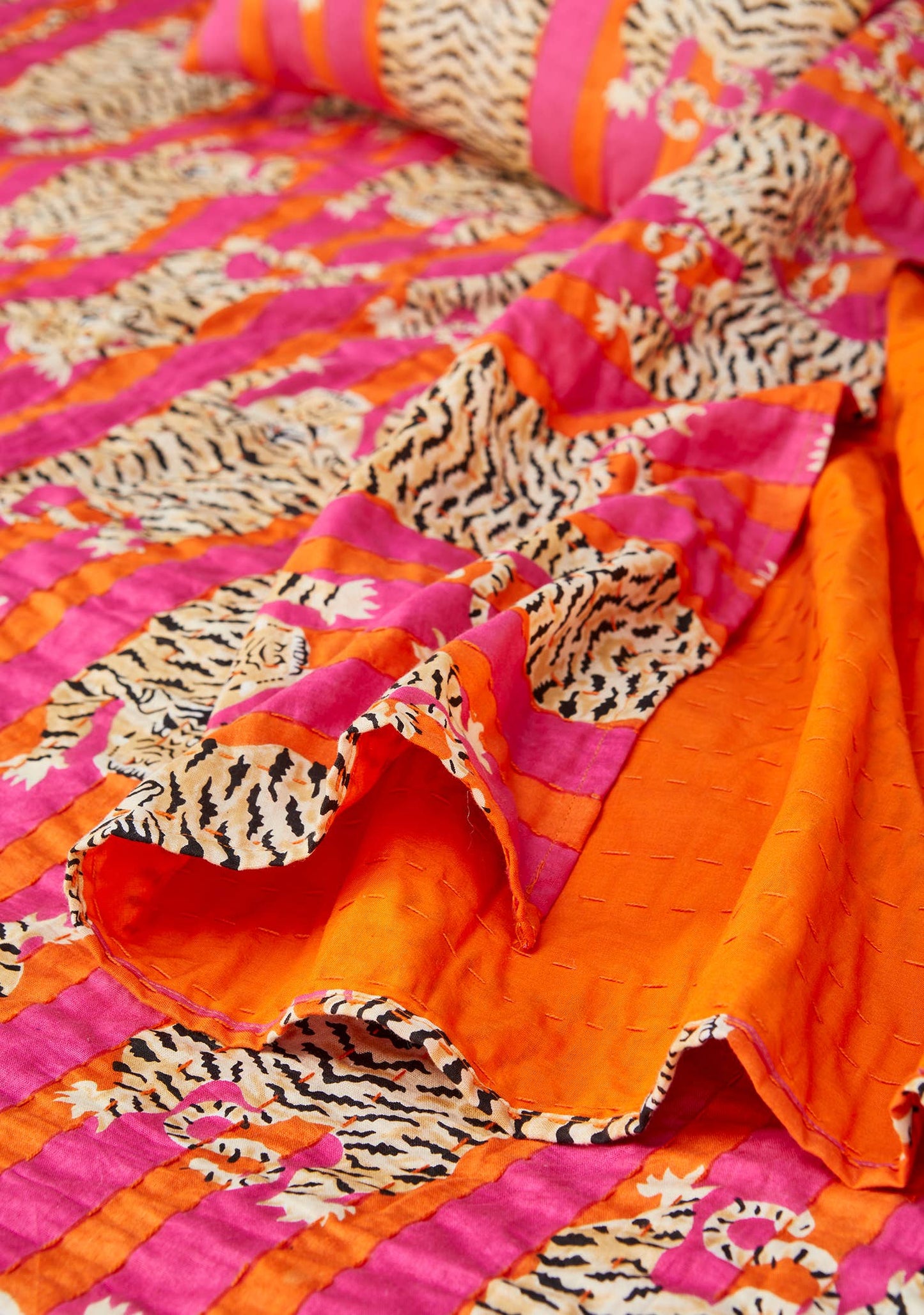 Tiger Stripe Kantha Sengetæppe, 200 X 230cm