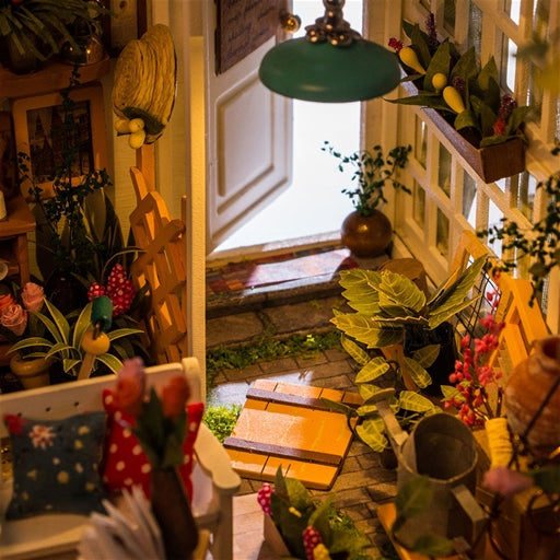 Miniature House Kit - Miller's Have