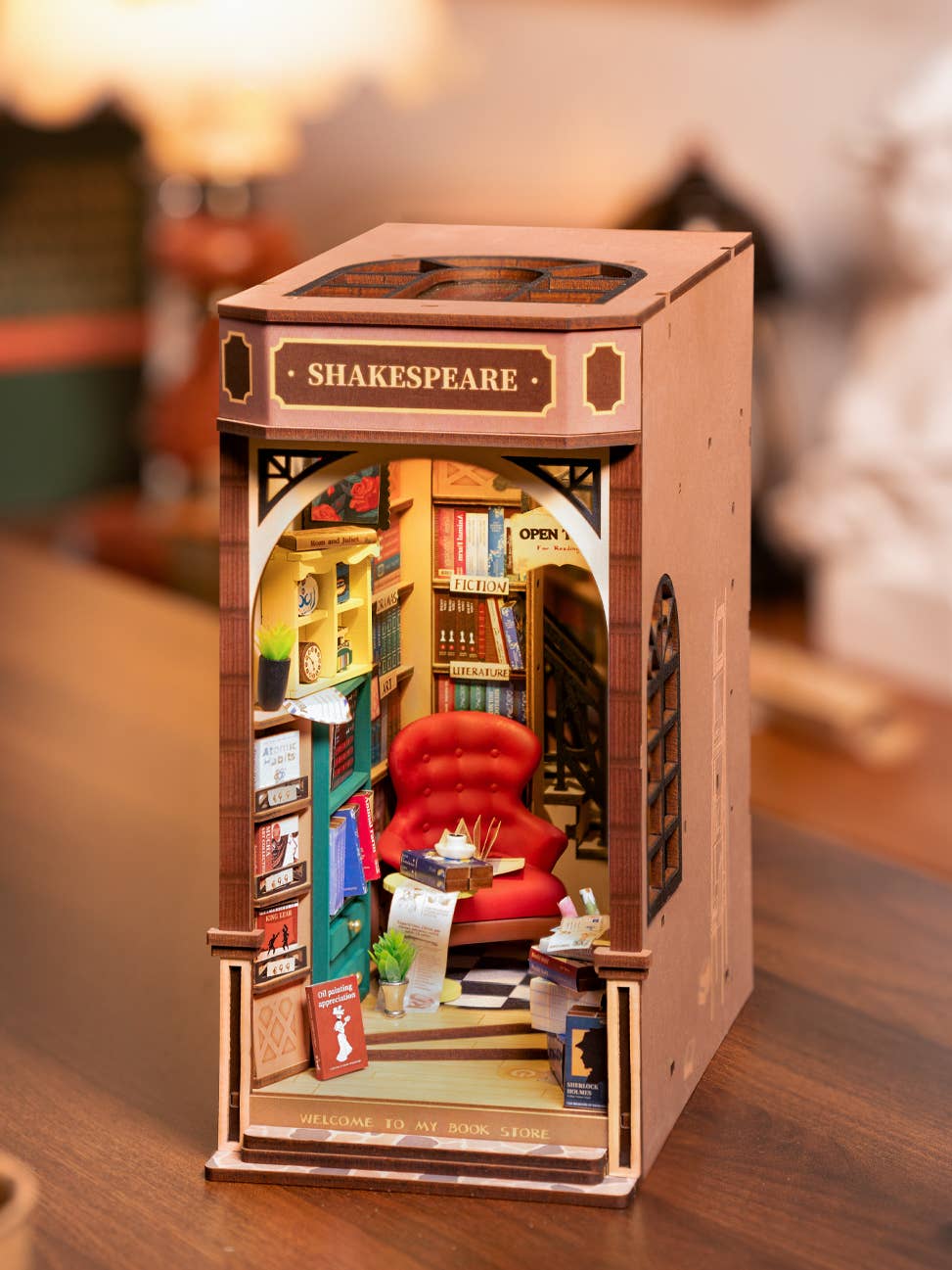 Book Nook Kit: Bookstore