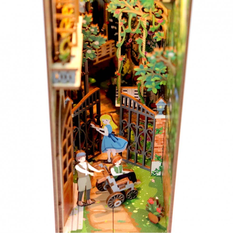 Book Nook Kit: The Secret Garden