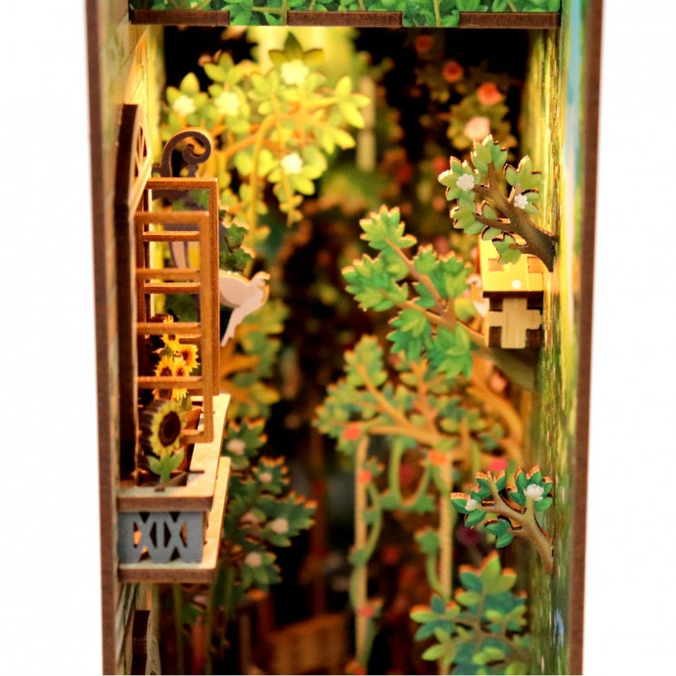 Book Nook Kit: The Secret Garden