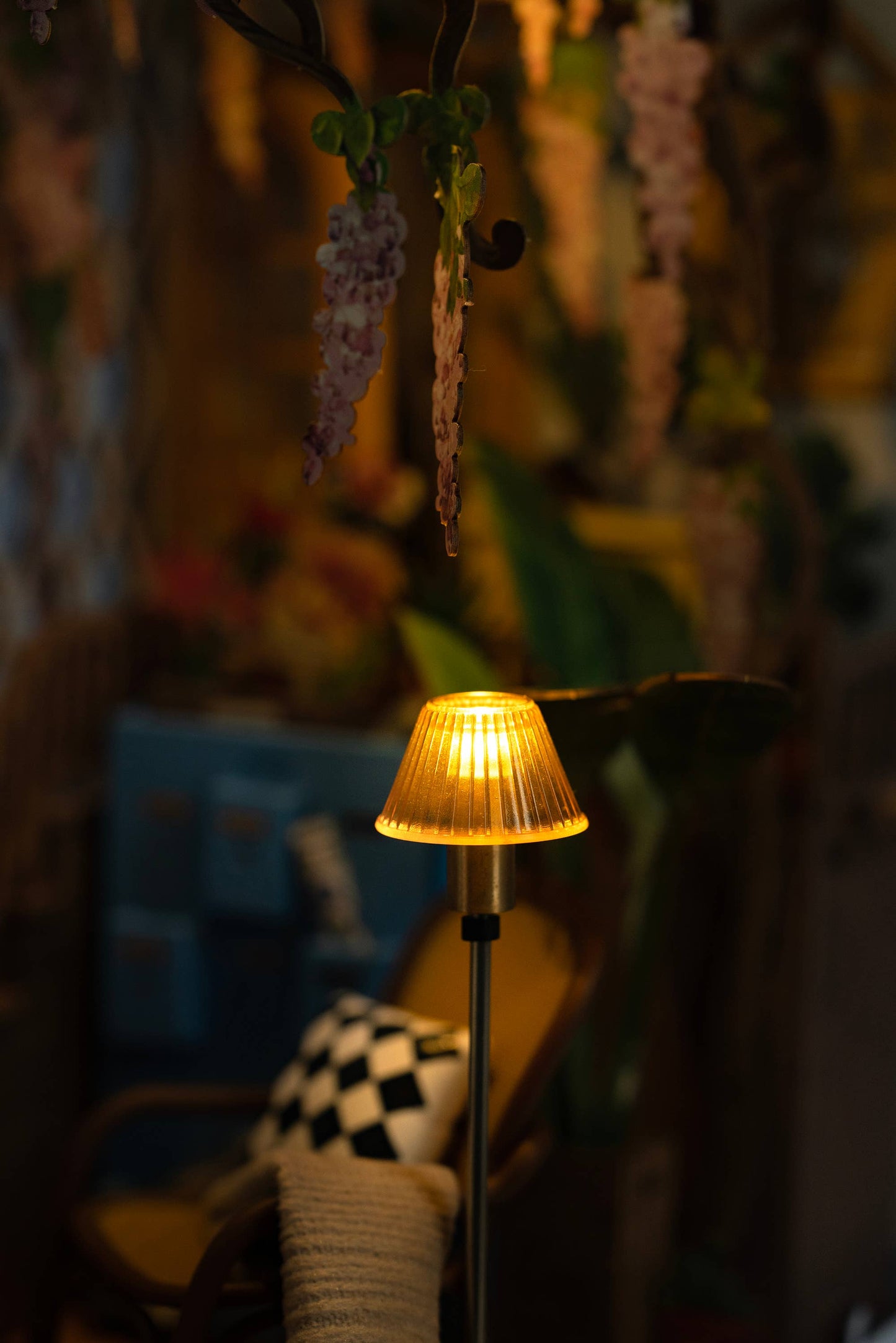 Book Nook Kit: Garden House
