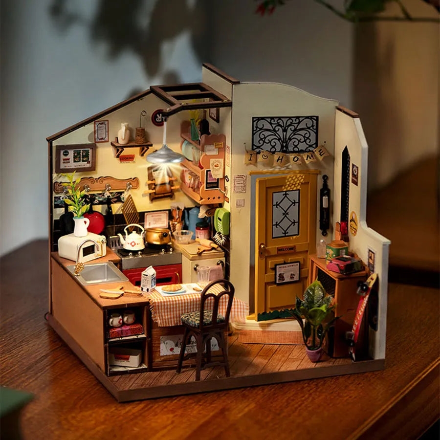 Miniature House Kit -Cozy Kitchen