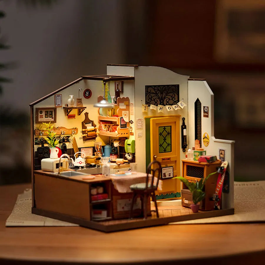 Miniature House Kit -Cozy Kitchen