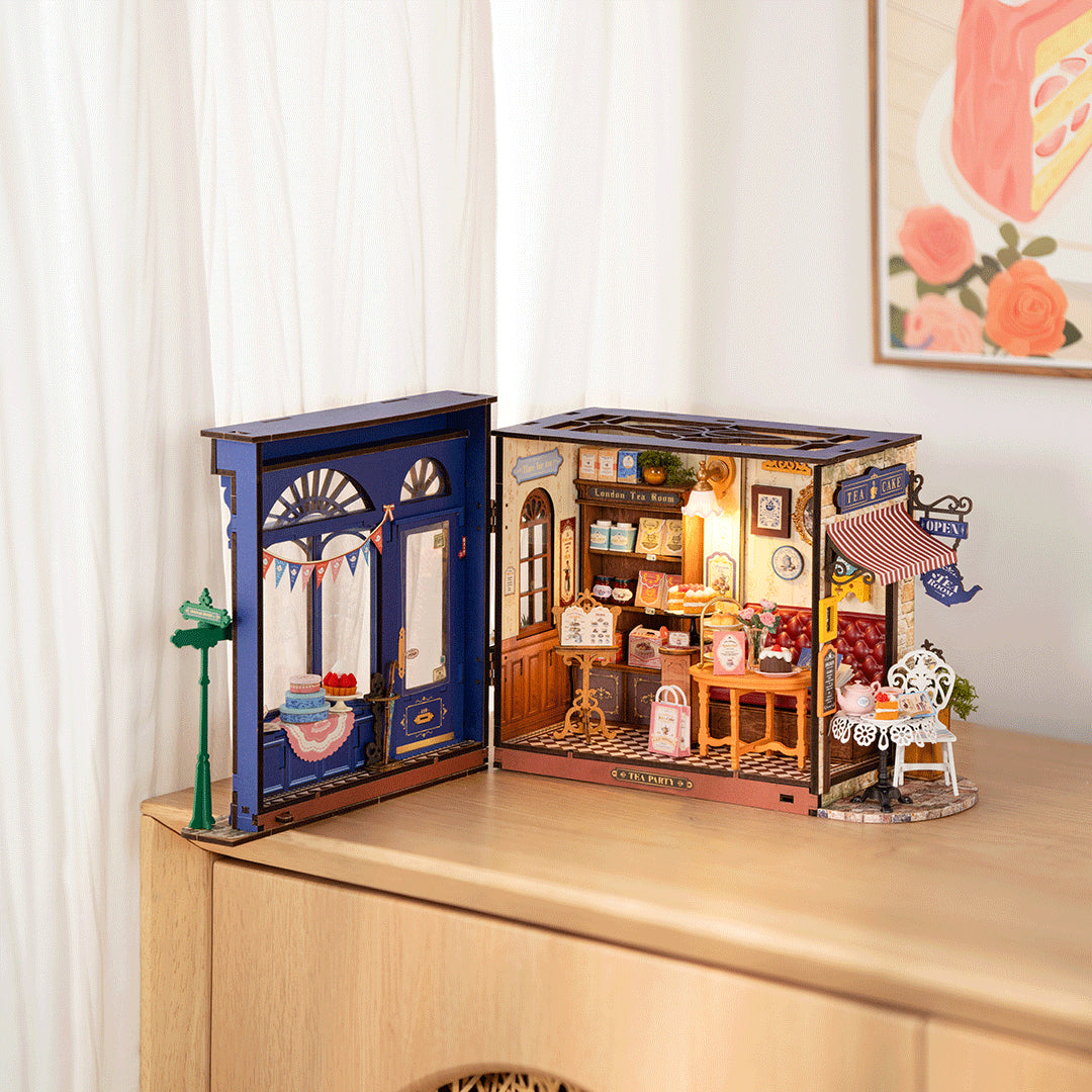 Miniature House Kit  - Leisure Time Tea Room