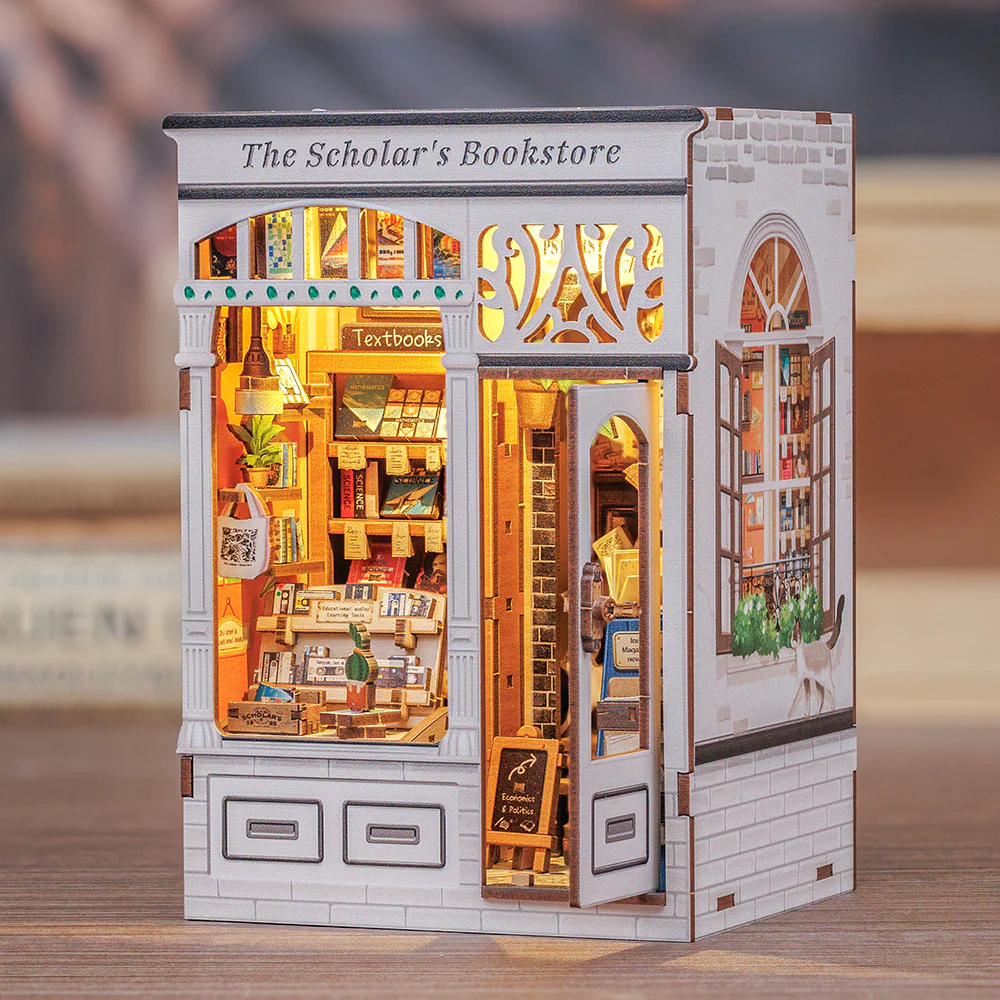 Book Nook Kit: The Scholar's Bookstore