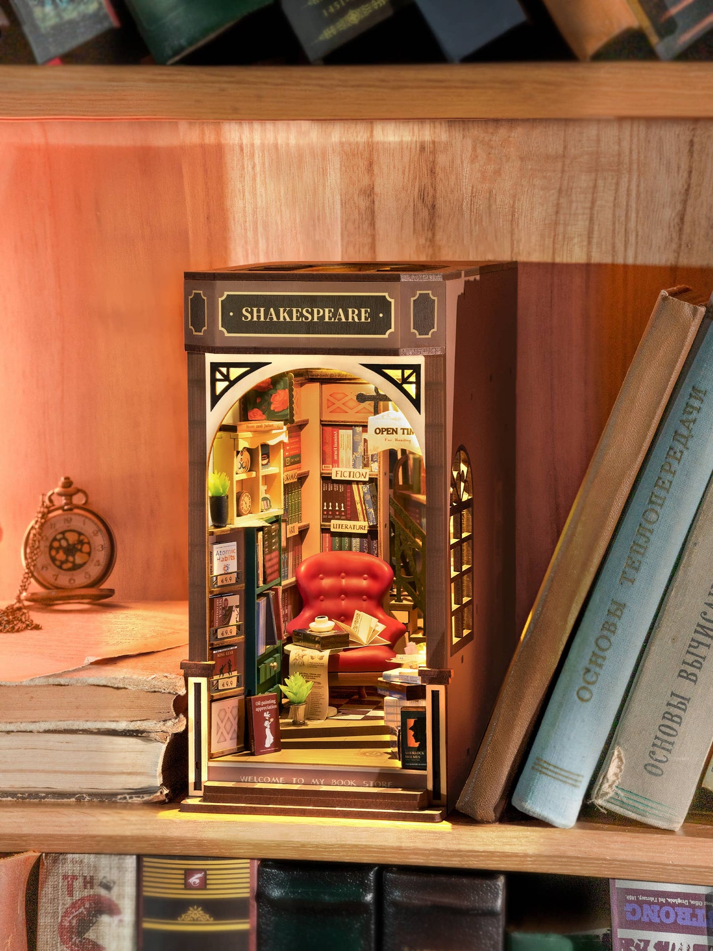 Book Nook Kit: Bookstore