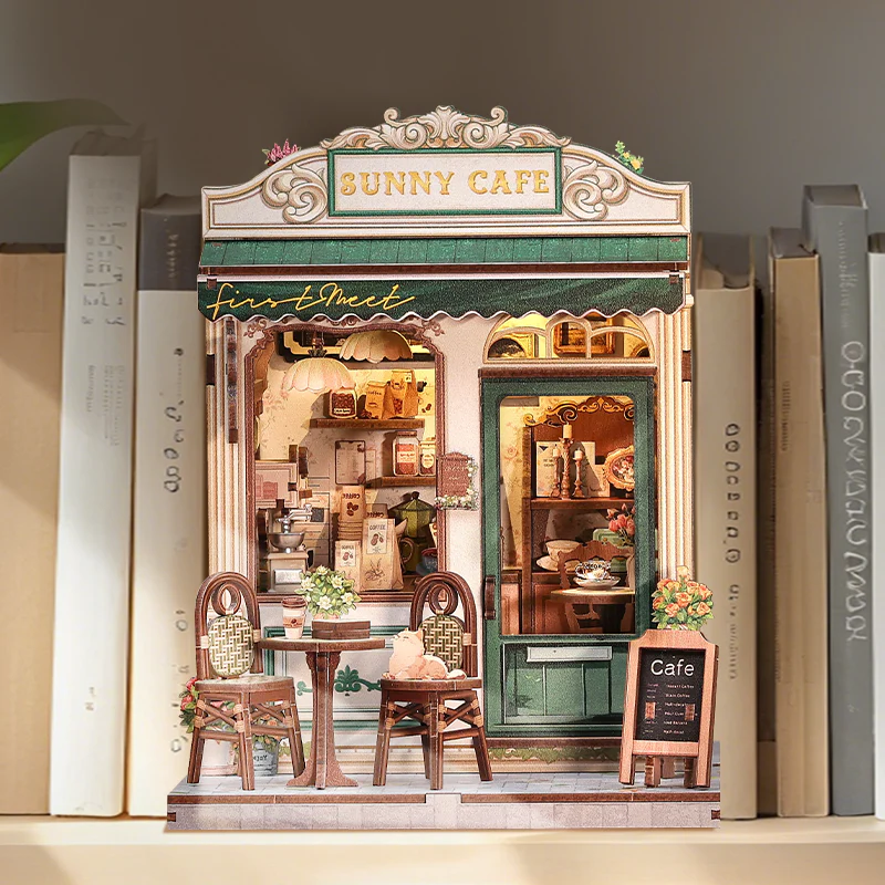 Book Nook Kit: Sunny Cafe