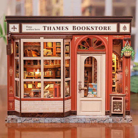 DIY Miniaturehus - THAMES BOOKSTORE