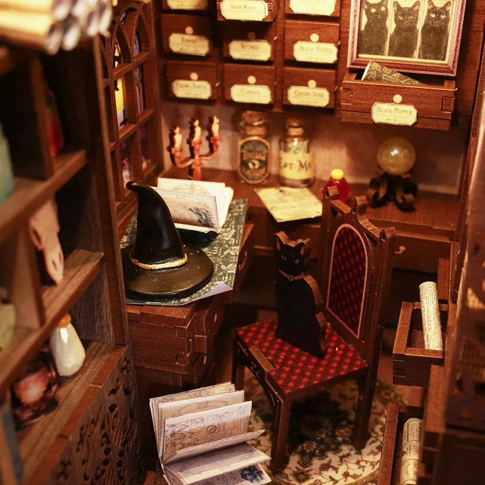 Book Nook Kit: Stue med brændeovn