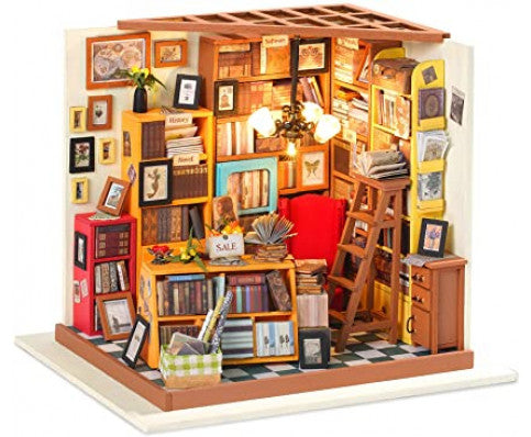 Miniature House Kit - Sams Study