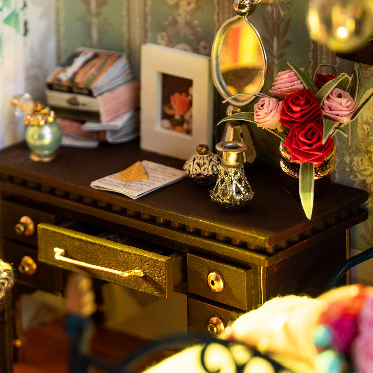 Miniature House Kit - Paris Midnight